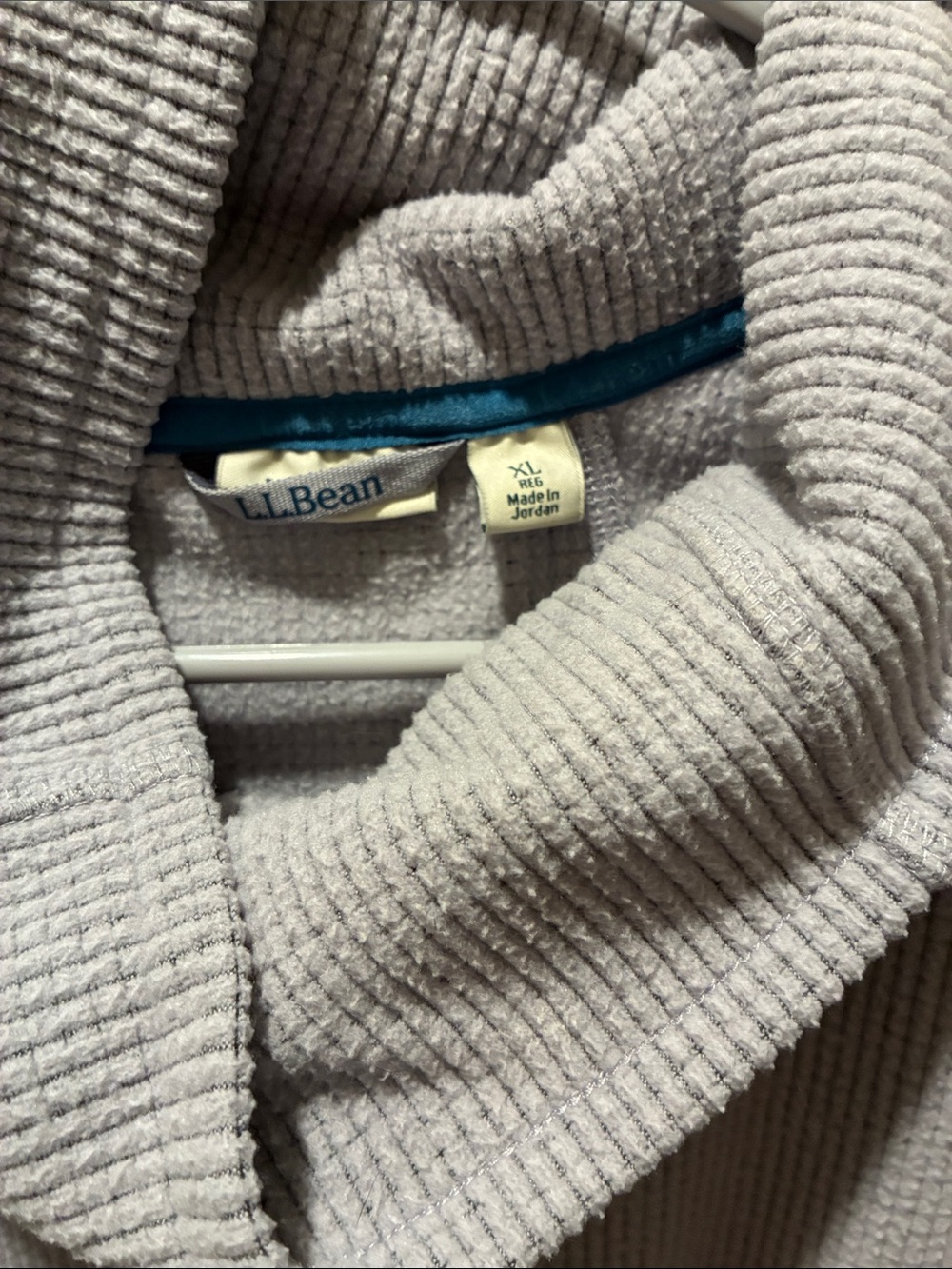 L.L.Bean Women’s XL Textured Fleece Cowl Neck Pullover – Gray - Picture 3 of 5